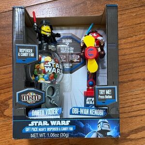 M&M'S Star Wars Obi-Wan & Darth Vader Candy Dispenser Set - 2011